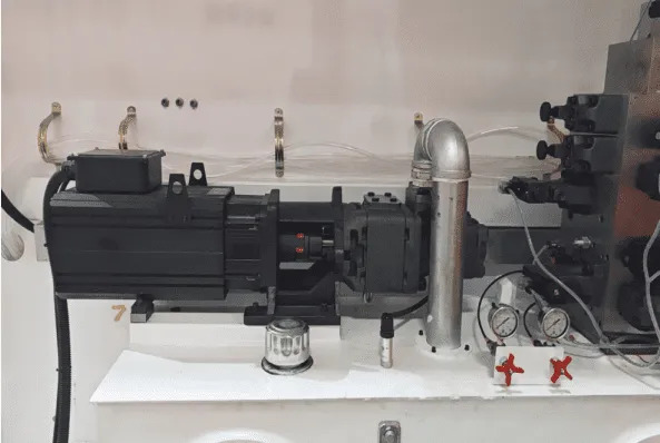 Servo Motor